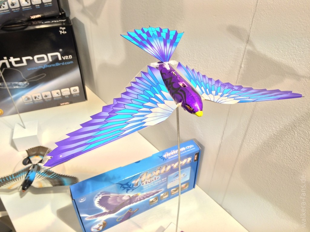 Avitron-Bionic-Bird-Spielwarenmesse-Nuernberg-2015-IMG_3960