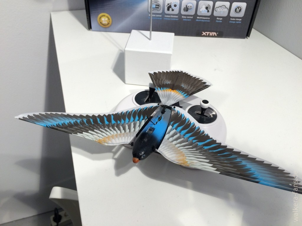 Avitron-Bionic-Bird-Spielwarenmesse-Nuernberg-2015-IMG_3964